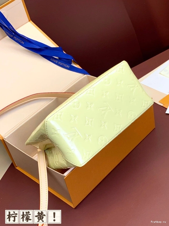 Frstbag ru Reade VUITTON PM LOUIS 0724